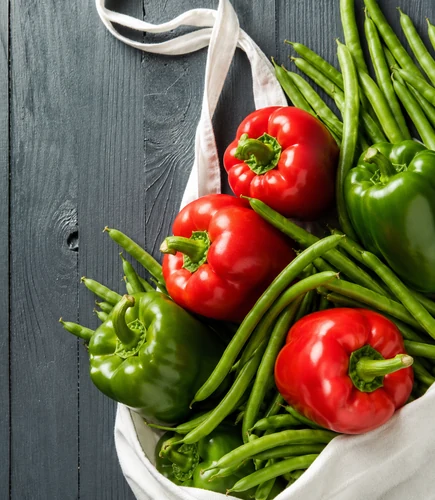 Pimientos y vainitas frescas